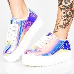 Liliana Dalia Iridescent Sneaker